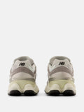 NEW BALANCE D Snekaers 9060 GRY grigio